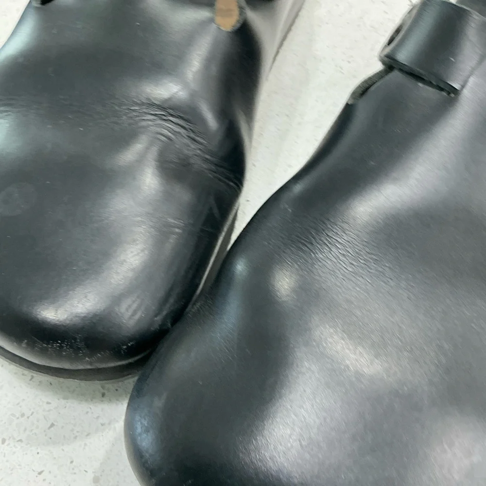 Birkenstock Black Leather Clogs
